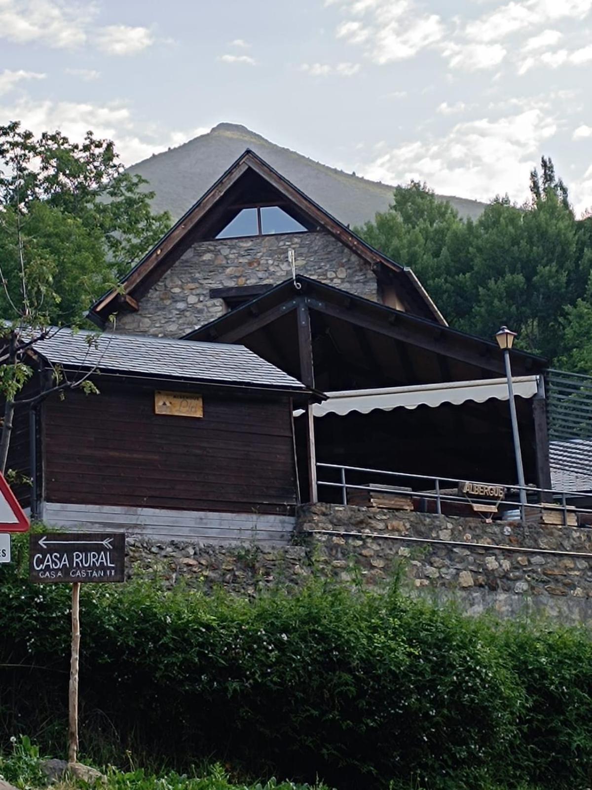 Albergue La Escuela De Lirí 외부 사진